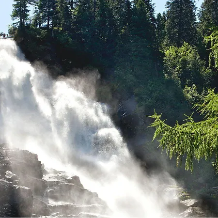 Hotel Alpenherz Garni 4*