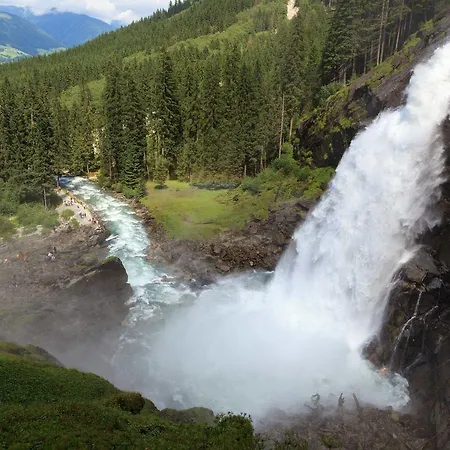 Alpenherz Garni ホテル