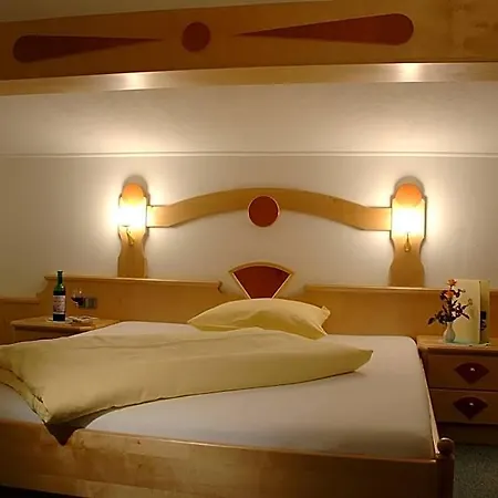 Alpenherz Garni Hotel