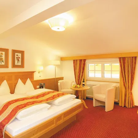 Alpenherz Hotel Garni 4*