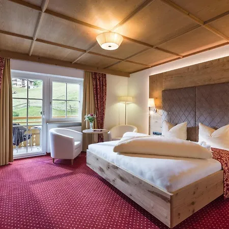 Alpenherz Hotel Garni