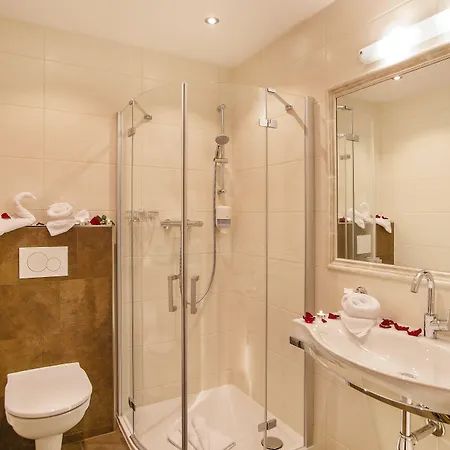 Hotel Alpenherz Hotel Garni 4*