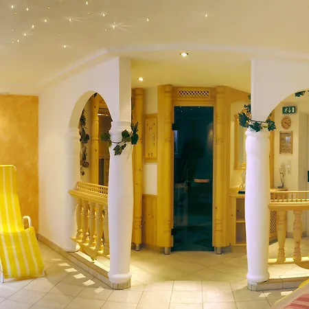 Alpenherz Hotel Garni Hotel 4*