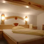 Alpenherz Garni 4*