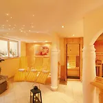 Alpenherz Garni 4* גרלוס