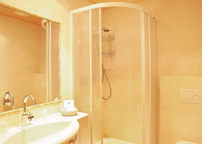 Hotel Alpenherz Garni